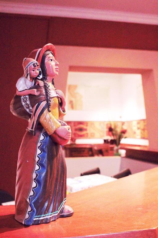 Casa Hualpa Hostelリマ エクステリア 写真