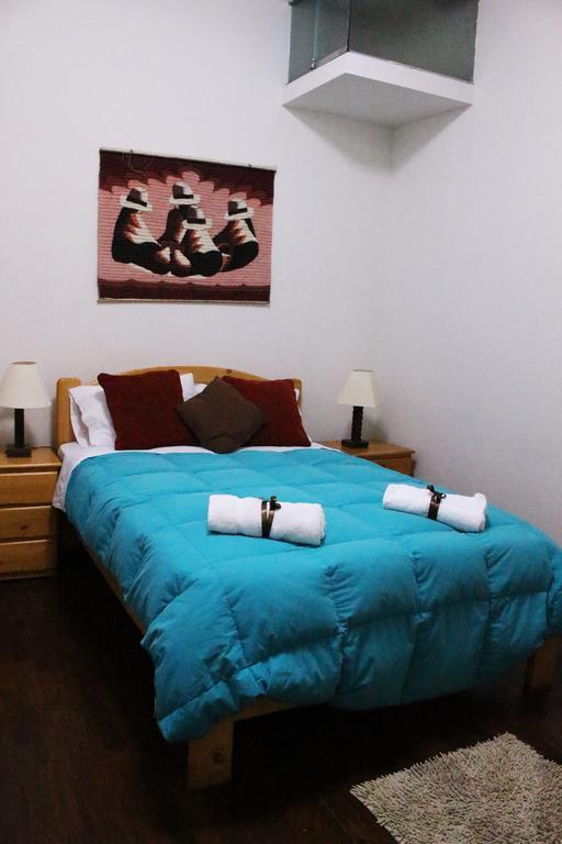 Casa Hualpa Hostelリマ 部屋 写真