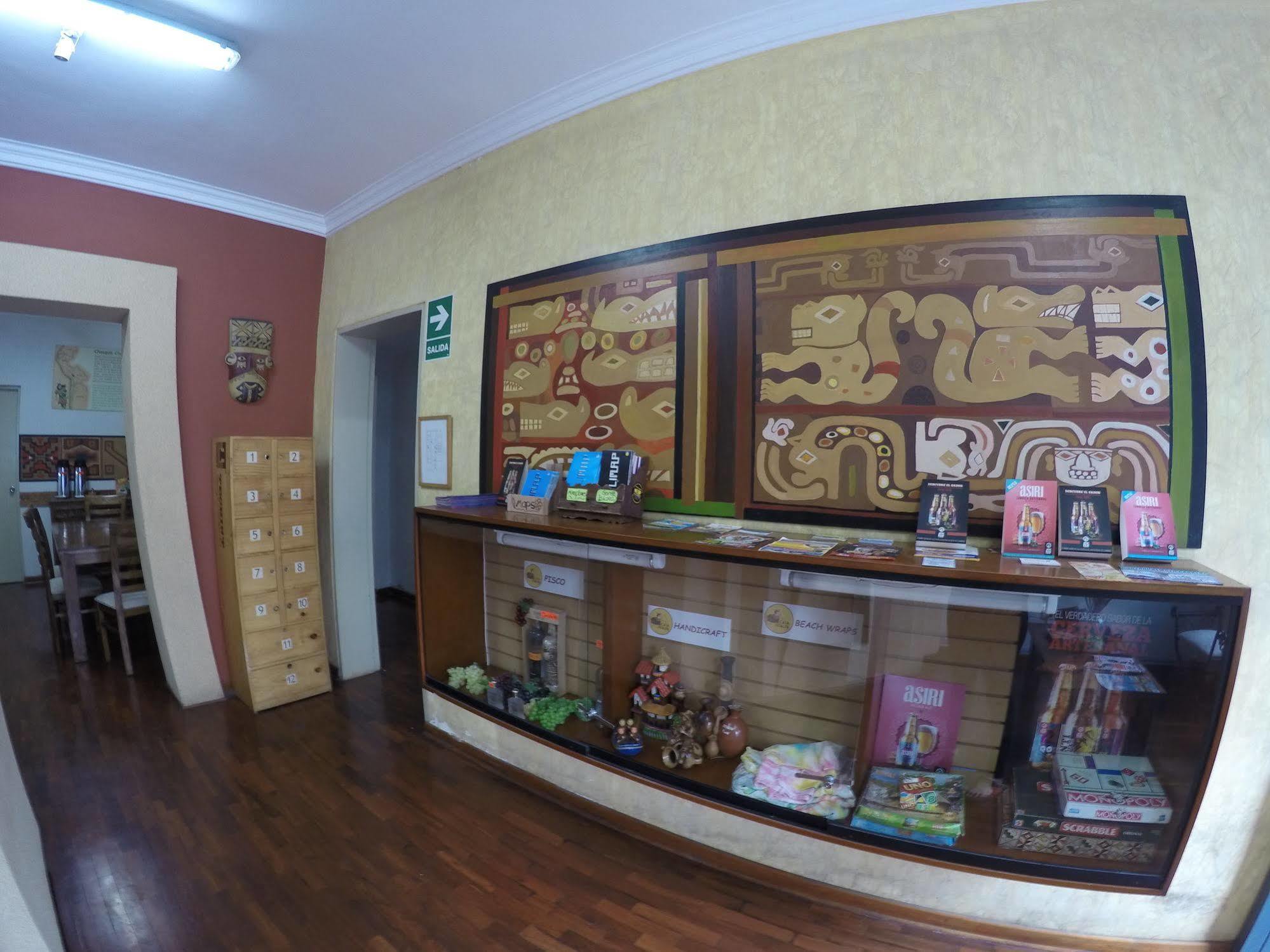 Casa Hualpa Hostelリマ エクステリア 写真